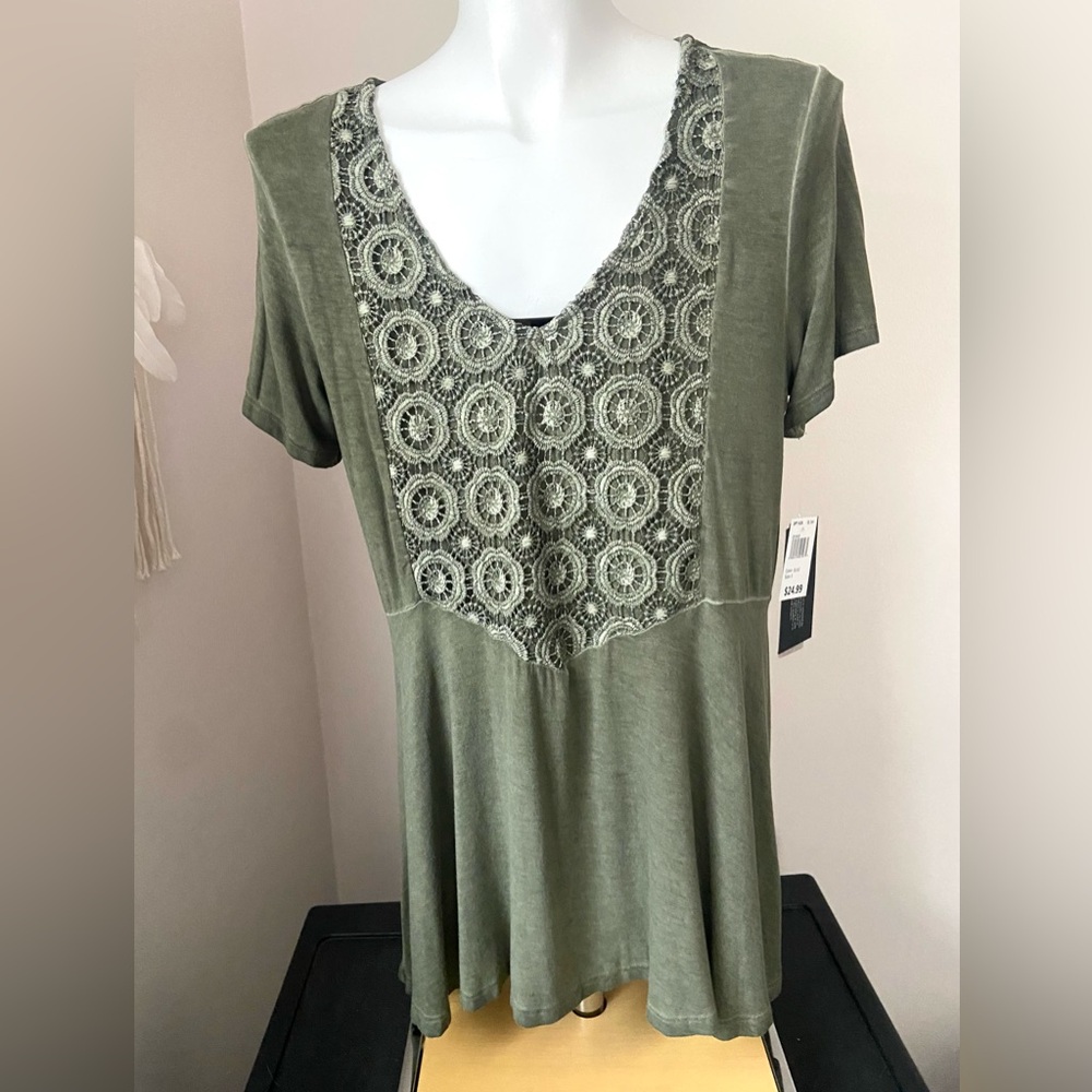 Como Vintage Women’s Green Graphic V-Neck Tunic Size Small